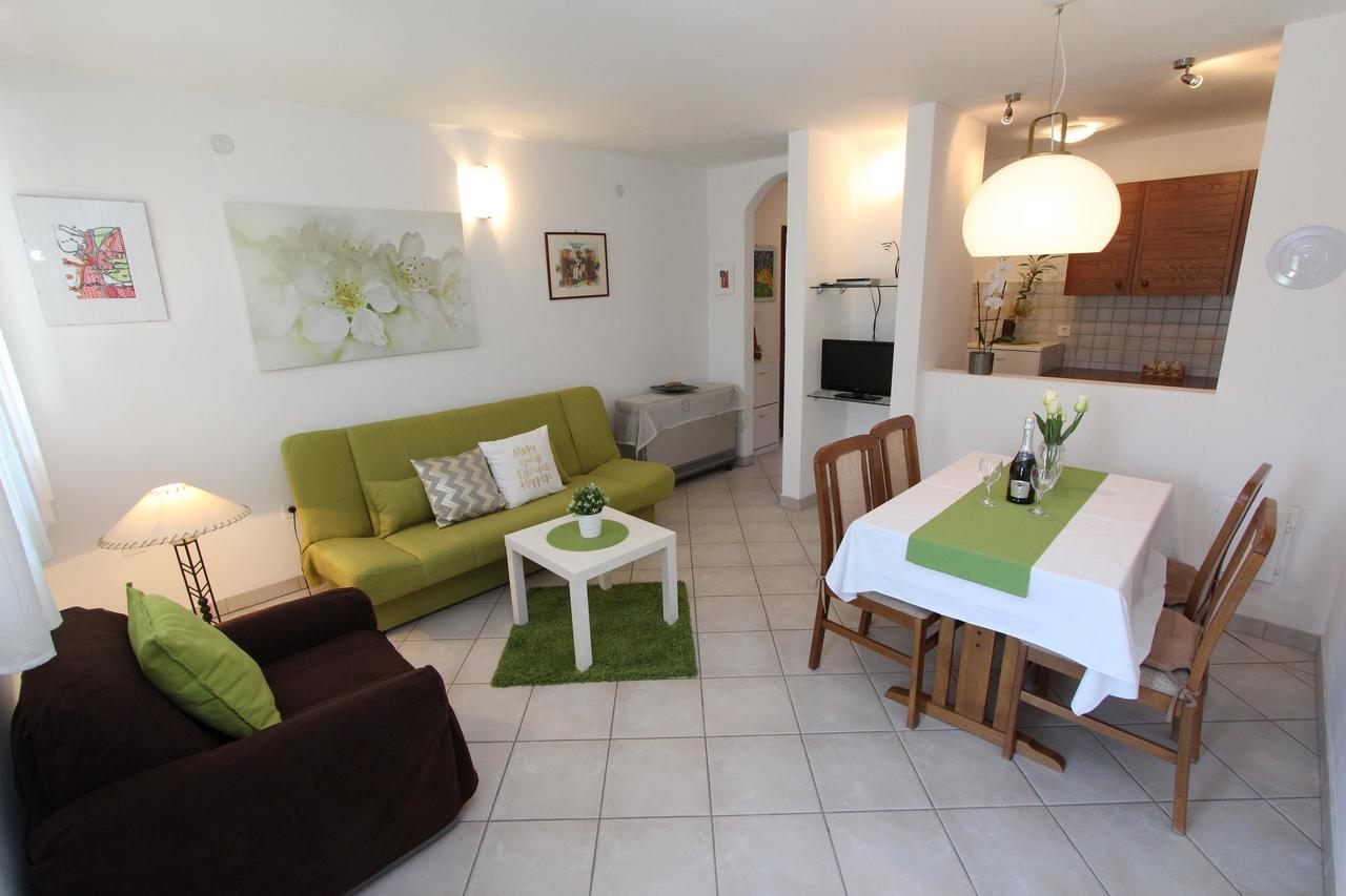 Apartment Irena PUY Exterior foto