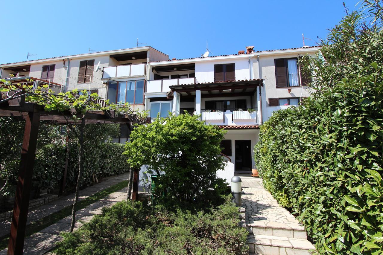Apartment Irena PUY Exterior foto