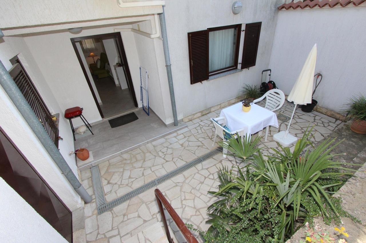 Apartment Irena PUY Exterior foto