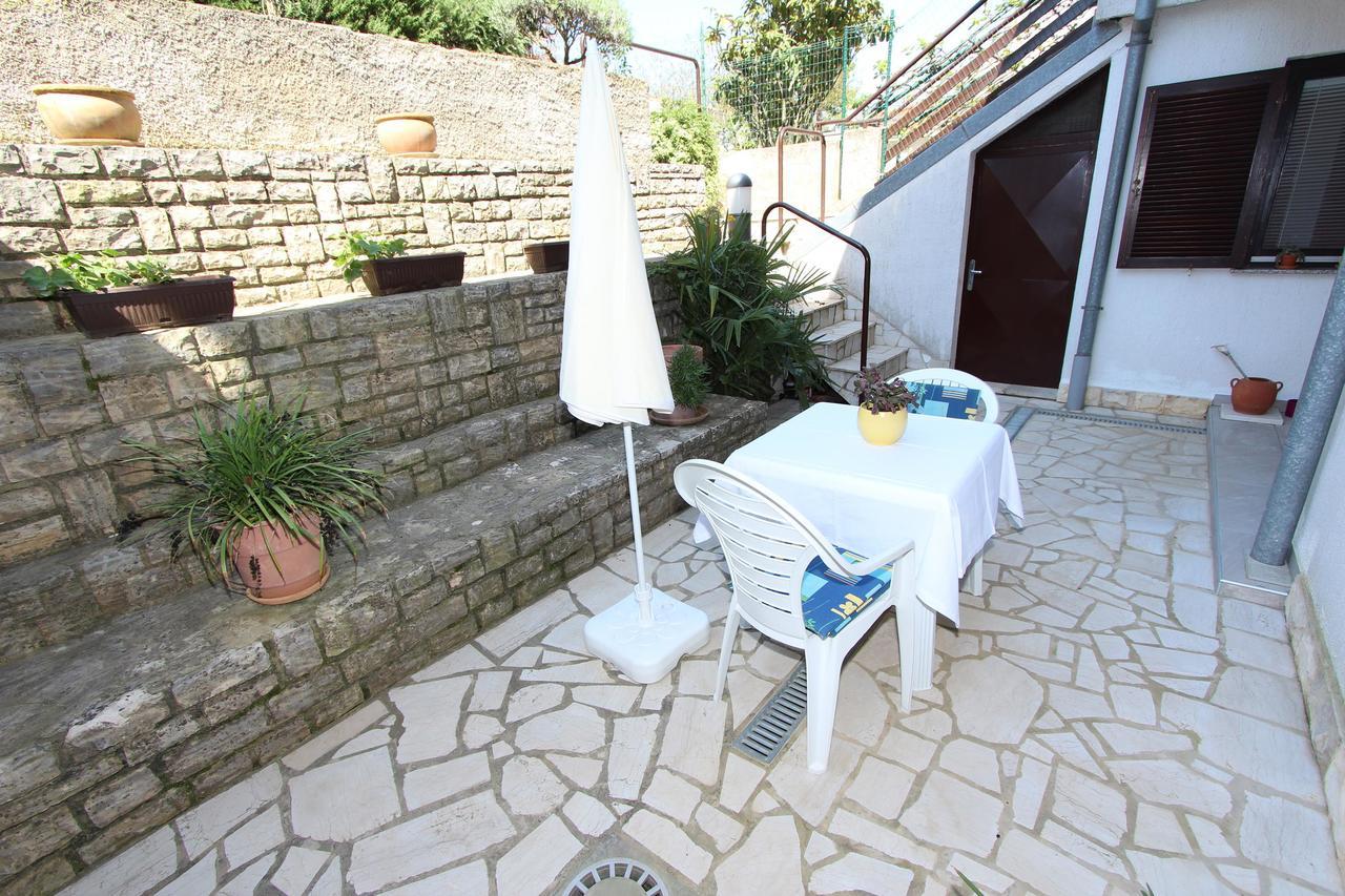Apartment Irena PUY Exterior foto